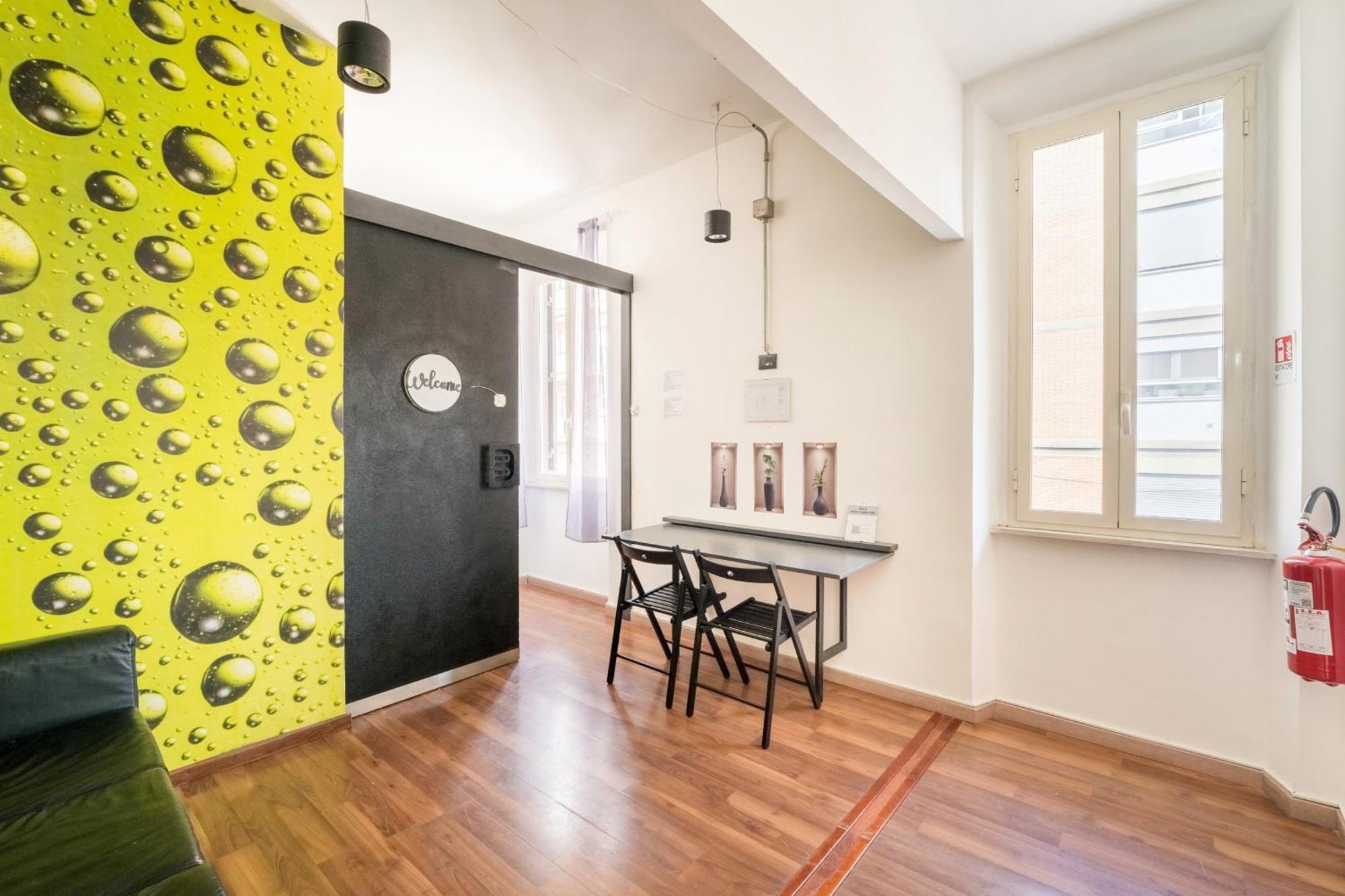 Piramide Guest house
